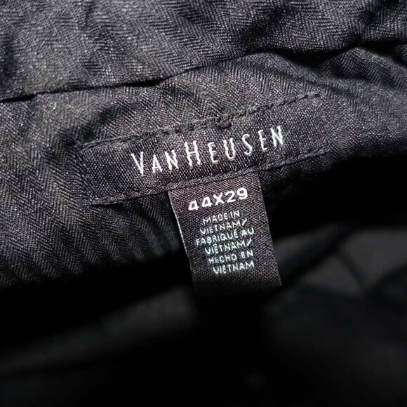 Van Heusen Men's No Iron Dress Pants 44 x 29 NWT Charcoal Gray Pleated Slacks - Picture 4 of 8